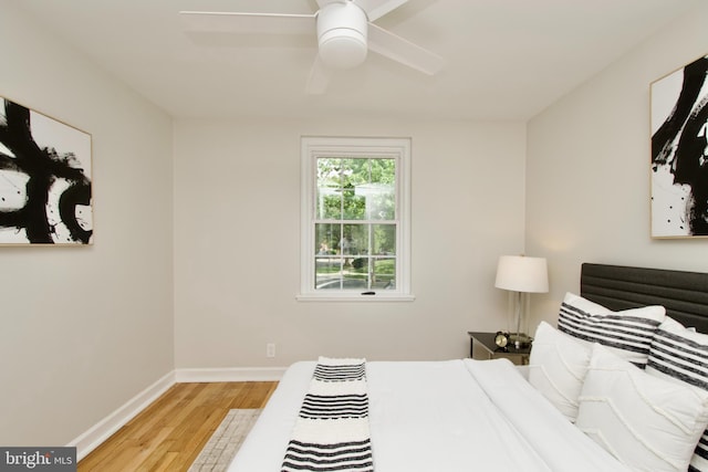 4803 30th St S Unit A2, Arlington, VA 22206 - bedroom featuring light wood-style floors and a ceiling fan