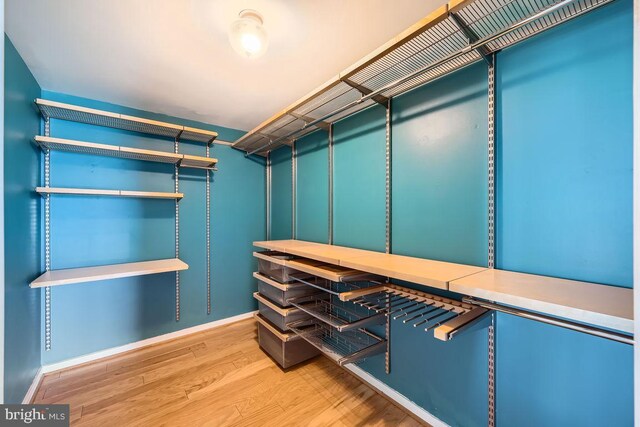 250 President St Unit 1001, Baltimore, MD 21202 - spacious closet featuring wood finished floors