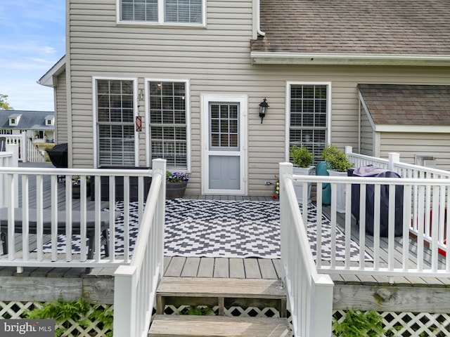 145 Rolling Ave, North East, MD 21901 - view of wooden deck