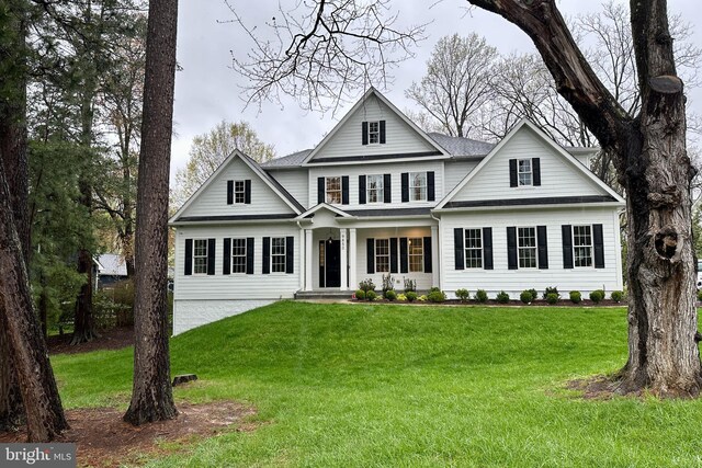 9850 Jerry Ln, Vienna, VA 22180 - view of front of property with a front yard