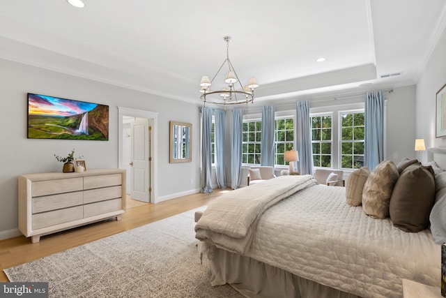 9850 Jerry Ln, Vienna, VA 22180 - bedroom featuring a tray ceiling, a chandelier, light wood-style floors, crown molding, and baseboards
