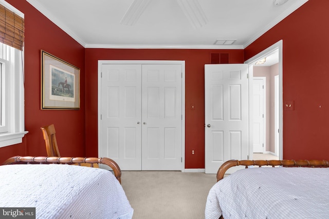 735 Dividing Rd, Severna Park, MD 21146 - bedroom with a closet, ornamental molding, light carpet, baseboards, and a ceiling fan