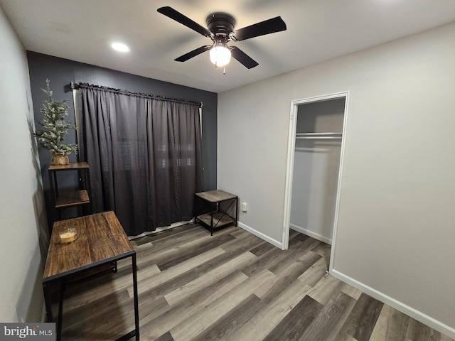401 Timberline Dr, Mount Laurel, NJ 08054 - bedroom with wood finished floors, baseboards, a closet, recessed lighting, and a ceiling fan