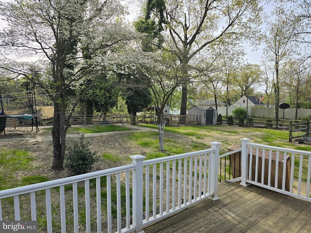 401 Timberline Dr, Mount Laurel, NJ 08054 - wooden deck featuring a fenced backyard