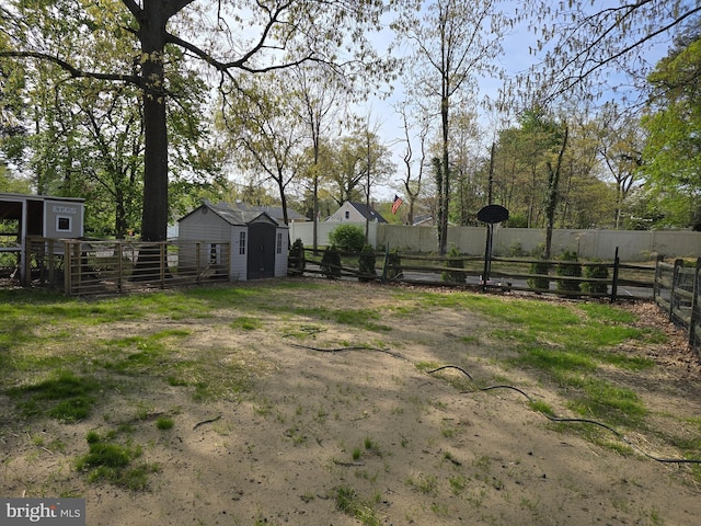 401 Timberline Dr, Mount Laurel, NJ 08054 - view of fenced backyard