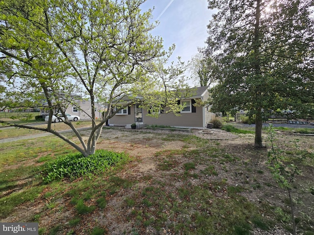 401 Timberline Dr, Mount Laurel, NJ 08054 - view of yard