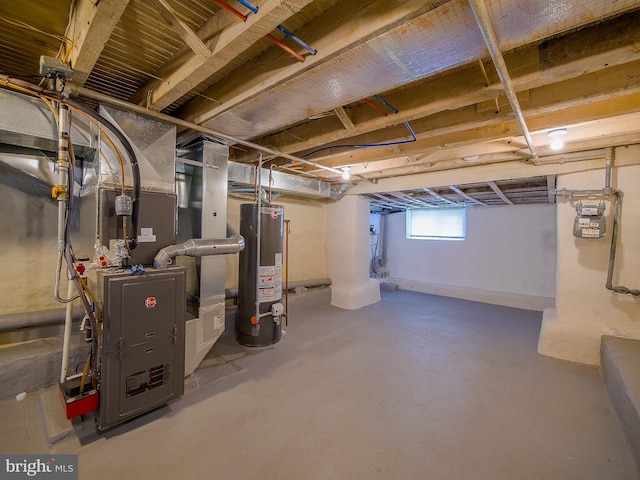 2905 Memphis St, Philadelphia, PA 19134 - basement featuring gas water heater