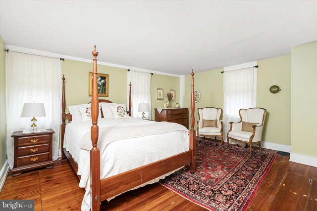 442 Ellisdale Rd, Crosswicks, NJ 08515 - bedroom with baseboards and hardwood / wood-style floors
