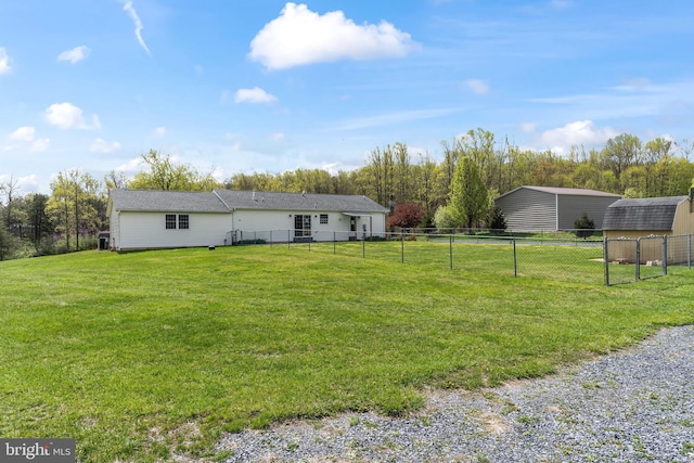 10257 Back Creek Valley Rd, Hedgesville, WV 25427 - view of yard with fence