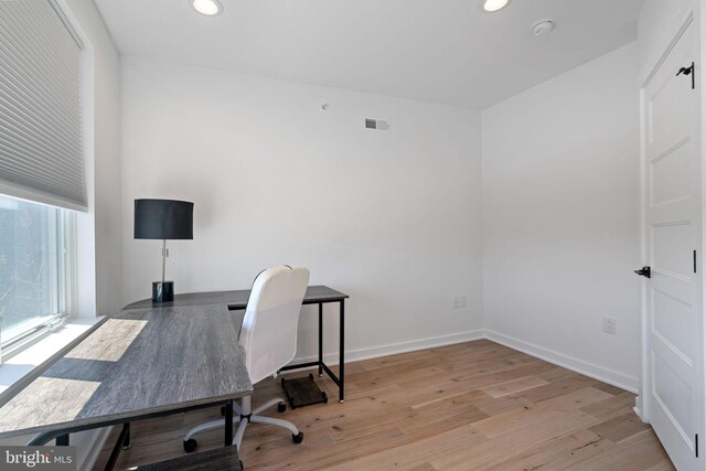 2237 N Hope St, Philadelphia, PA 19133 - office space with baseboards, visible vents, light wood-type flooring, and recessed lighting