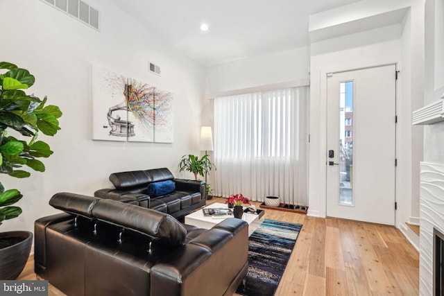2237 N Hope St, Philadelphia, PA 19133 - living room with visible vents, recessed lighting, and light wood-style floors