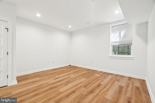 2237 N Hope St, Philadelphia, PA 19133 - unfurnished room with baseboards, light wood finished floors, and recessed lighting