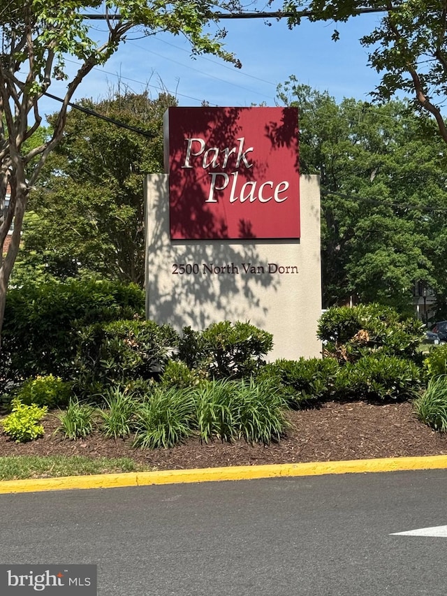 2500 N Van Dorn St Unit 1006, Alexandria, VA 22302 - view of community / neighborhood sign