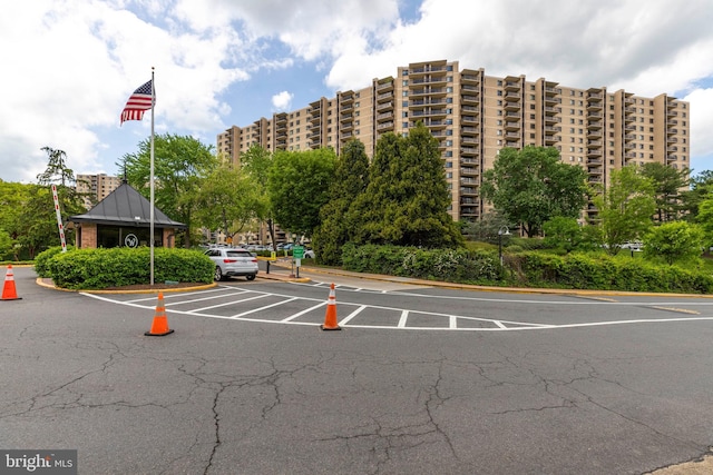 203 Yoakum Pkwy Unit 1520, Alexandria, VA 22304 - view of uncovered parking lot