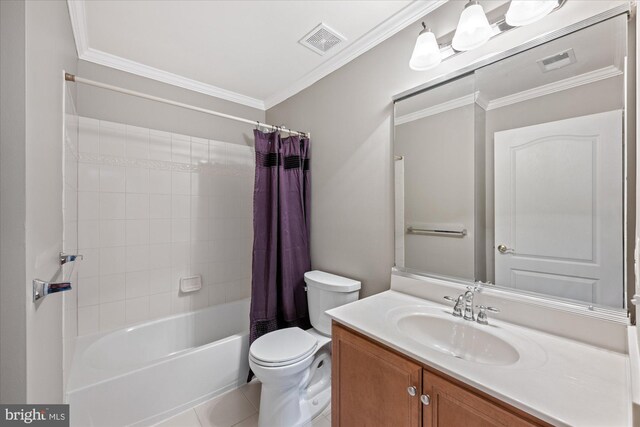 full bath with visible vents, shower / tub combo with curtain, toilet, and vanity