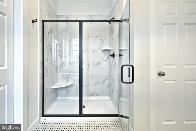 146 Wyndale Dr, Ephrata, PA 17522 - full bath featuring baseboards and a stall shower