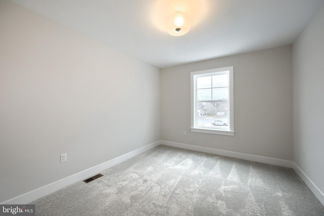 146 Wyndale Dr, Ephrata, PA 17522 - empty room with light carpet, visible vents, and baseboards