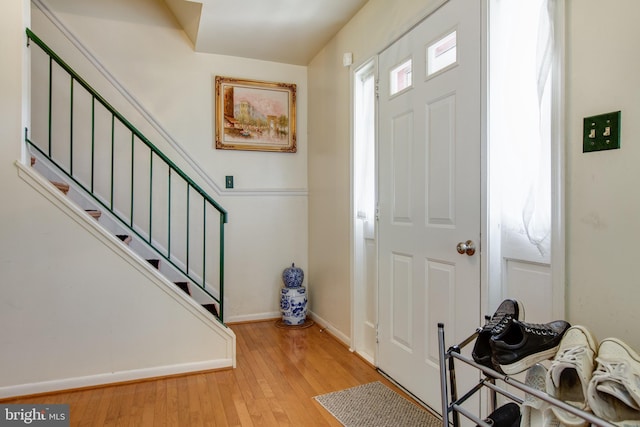 500 Kegworth Ct, Severna Park, MD 21146 - foyer entrance featuring wood finished floors, baseboards, and stairway