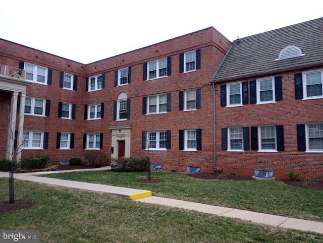 view of building exterior