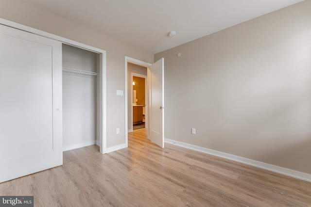 350 Star Tavern Ln, West Chester, PA 19382 - unfurnished bedroom with light wood-type flooring, baseboards, and a closet