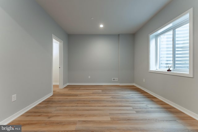 350 Star Tavern Ln, West Chester, PA 19382 - unfurnished room with baseboards, light wood finished floors, and recessed lighting