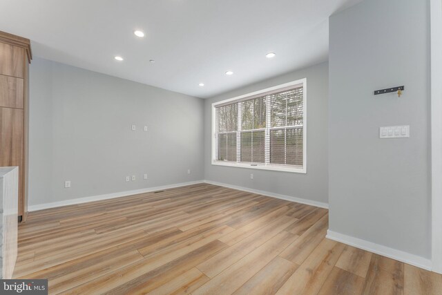 350 Star Tavern Ln, West Chester, PA 19382 - unfurnished room with baseboards, light wood-style floors, and recessed lighting