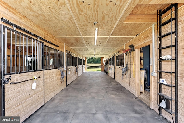 36437 Whispering Springs Ct, Purcellville, VA 20132 - view of horse barn