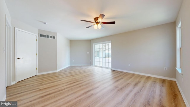 1081 Caldwell Corner Rd, Townsend, DE 19734 - spare room featuring visible vents, a ceiling fan, light wood-style flooring, and baseboards