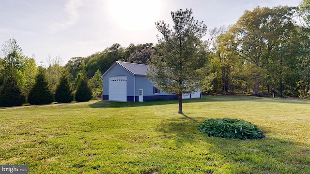 1081 Caldwell Corner Rd, Townsend, DE 19734 - view of yard with a detached garage and an outdoor structure