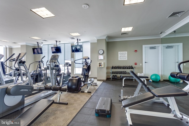 851 N Glebe Rd Unit 321, Arlington, VA 22203 - workout area featuring crown molding and visible vents