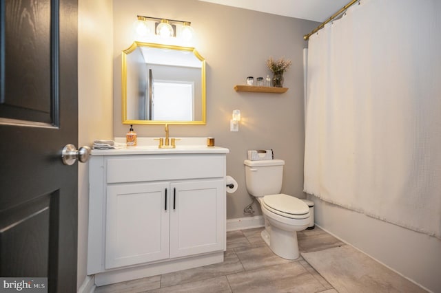 522 White Oak Rd, Fredericksburg, VA 22405 - full bath featuring toilet, vanity, and baseboards