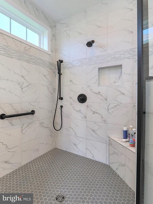 22144 Welches Way, Lewes, DE 19958 - bathroom featuring a tile shower