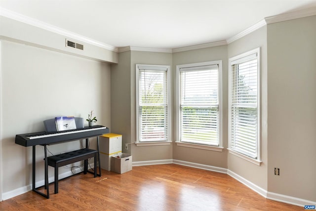 1720 Franklin Dr, Charlottesville, VA 22911 - interior space with baseboards, wood finished floors, and ornamental molding