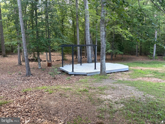 14500 River Junction Dr, Fredericksburg, VA 22407 - view of yard featuring a wooden deck