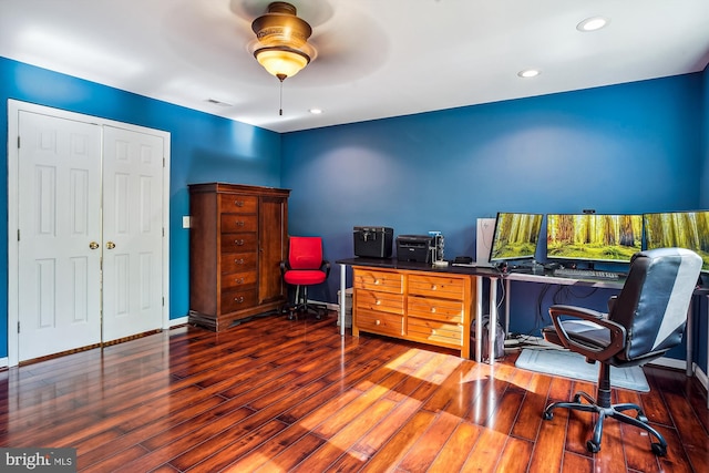 813 Petinot Pl, Stevensville, MD 21666 - office with wood finished floors, a ceiling fan, recessed lighting, and baseboards