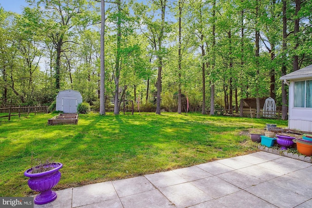 813 Petinot Pl, Stevensville, MD 21666 - view of yard