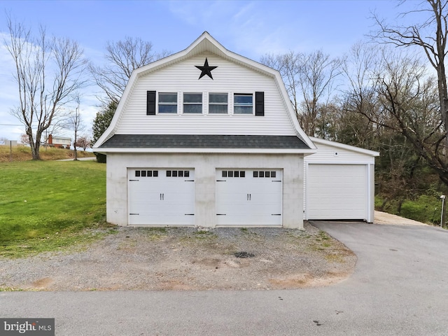 2297 Big Cove Tannery Rd, Big Cove Tannery, PA 17212 - garage featuring a garage