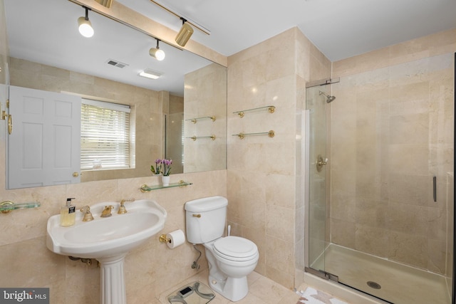 1004 Union Church Rd, Mclean, VA 22102 - full bathroom featuring toilet, a stall shower, visible vents, and tile patterned floors