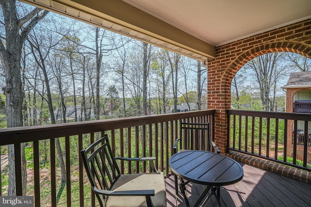 8818 Tanglewood Ln, Manassas, VA 20110 - view of wooden deck