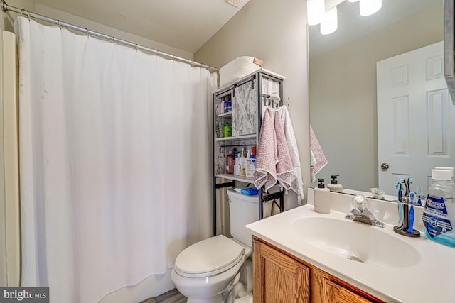8818 Tanglewood Ln, Manassas, VA 20110 - full bath with curtained shower, visible vents, toilet, and vanity