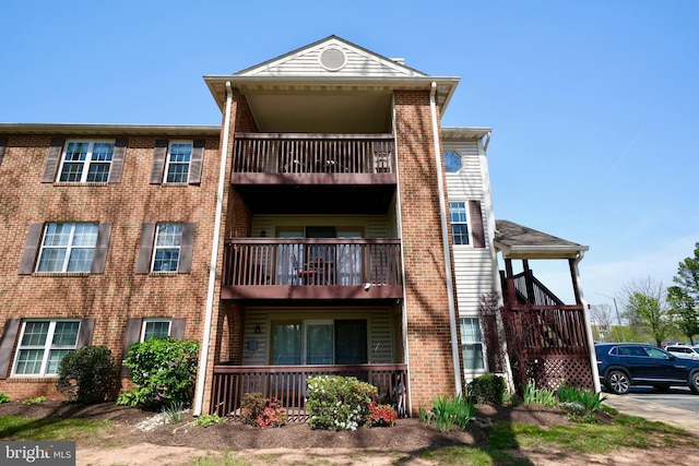 8818 Tanglewood Ln, Manassas, VA 20110 - view of building exterior