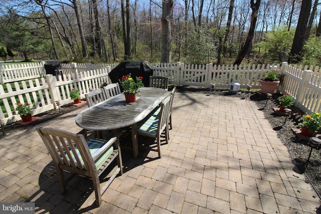 9 Stratton Ct, Robbinsville, NJ 08691 - view of patio featuring outdoor dining space and fence private yard
