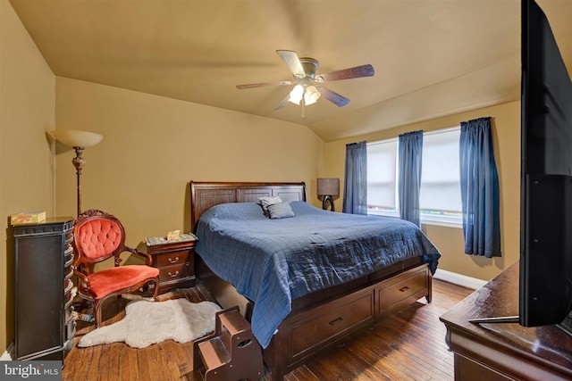 1386 Pentwood Rd, Baltimore, MD 21239 - bedroom featuring ceiling fan, baseboards, lofted ceiling, and hardwood / wood-style floors
