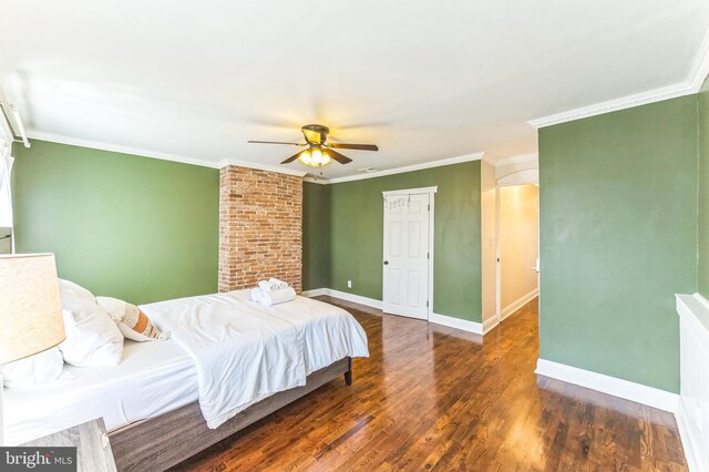 2202 E Cumberland St, Philadelphia, PA 19125 - bedroom featuring a ceiling fan, baseboards, ornamental molding, and wood finished floors