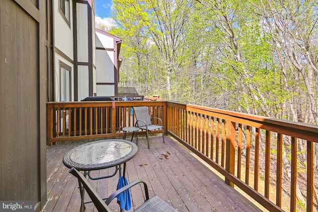 1223 Summerwood Ct, Arnold, MD 21012 - view of wooden terrace