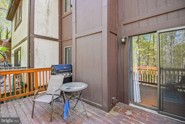 1223 Summerwood Ct, Arnold, MD 21012 - view of wooden terrace