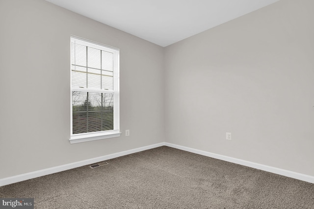 2475 Lakeside Dr, Frederick, MD 21702 - carpeted spare room with visible vents and baseboards
