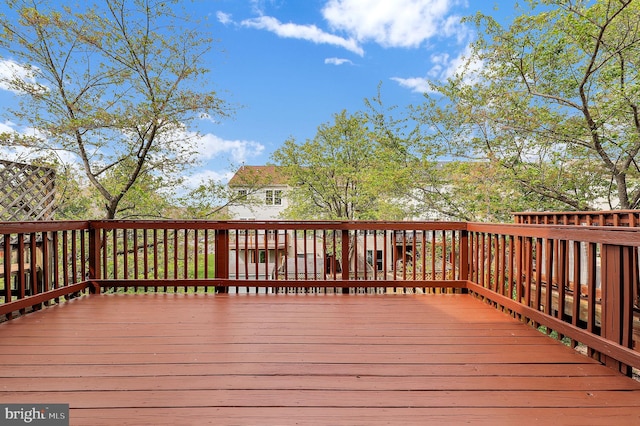 2475 Lakeside Dr, Frederick, MD 21702 - view of deck