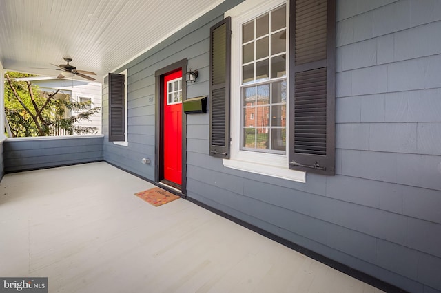 view of patio with covered porch and a ceiling fan