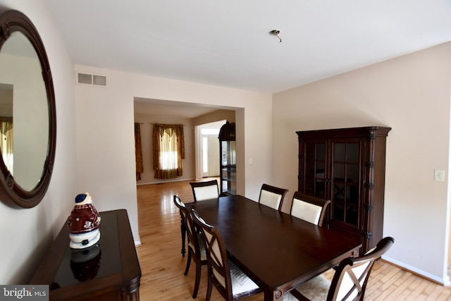 8 Aster Dr, Sicklerville, NJ 08081 - dining space with visible vents, baseboards, and light wood-type flooring